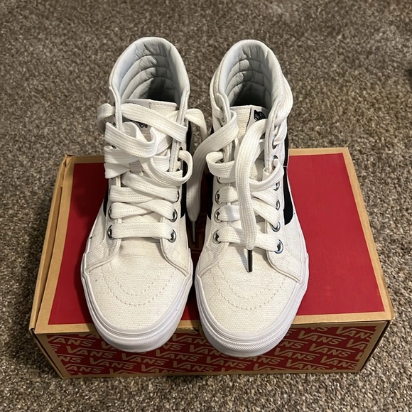 White Sk8-Hi Vans Reissue - Picture 2 of 4